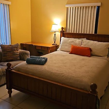 מיאמי ספרינגס Royal Poinciana Stay מראה חיצוני תמונה